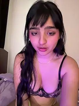 Snapshot of Clementyne30 chatting on March 20, 2026, 9:38 pm Clementyne30 online show from March 20, 2026, 9:38 pm