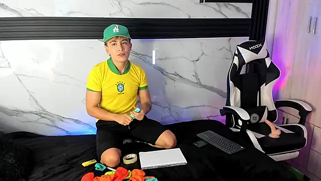 Snapshot of Saimonvela chatting on November 12, 2025, 6:06 am Saimonvela online show from November 12, 2025, 6:06 am