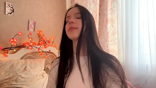 AxyKitten online show from November 8, 2025, 10:08 am