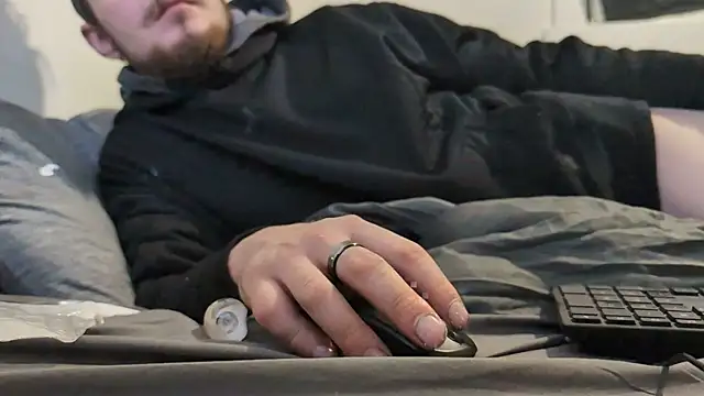 youngblondetwink online show from January 8, 2026, 9:04 am