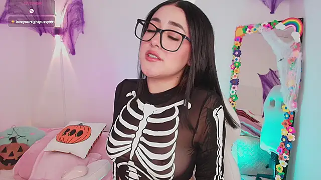 Snapshot of justonecute chatting on October 26, 2025, 9:59 pm justonecute online show from October 26, 2025, 9:59 pm