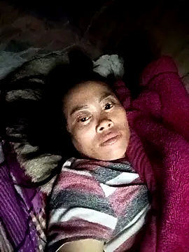 CoMay003 online show from November 15, 2025, 8:13 pm