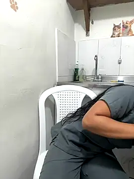 Mariaotalvaro online show from October 9, 2025, 7:36 pm