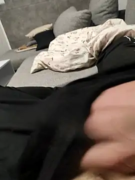 Snapshot of hansvonerotic1 chatting on November 13, 2025, 3:49 pm hansvonerotic1 online show from November 13, 2025, 3:49 pm