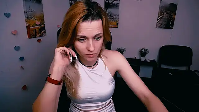 Snapshot of PeppyMia chatting on November 21, 2025, 6:23 am PeppyMia online show from November 21, 2025, 6:23 am