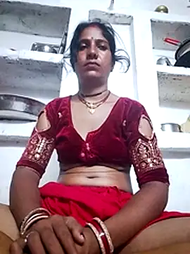 MISS-KAYA online show from July 4, 2026, 9:30 pm