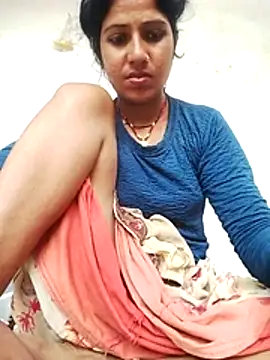 MISS-KAYA online show from August 1, 2026, 1:03 am