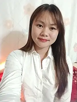 Snapshot of Sisi_dy01 chatting on May 14, 2026, 4:42 am Sisi dy01 online show from May 14, 2026, 4:42 am