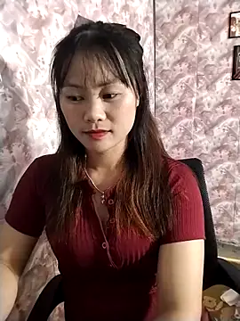 Snapshot of Sisi_dy01 chatting on November 3, 2025, 12:20 pm Sisi dy01 online show from November 3, 2025, 12:20 pm