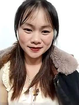 Snapshot of Sisi_dy01 chatting on November 19, 2025, 10:59 am Sisi dy01 online show from November 19, 2025, 10:59 am