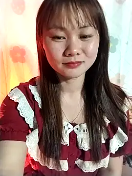 Snapshot of Sisi_dy01 chatting on May 5, 2026, 1:25 pm Sisi dy01 online show from May 5, 2026, 1:25 pm