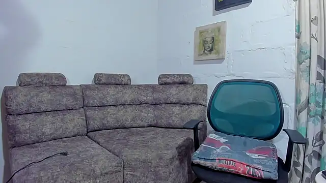 Snapshot of DuoPerverxs chatting on November 19, 2025, 5:24 pm DuoPerverxs online show from November 19, 2025, 5:24 pm