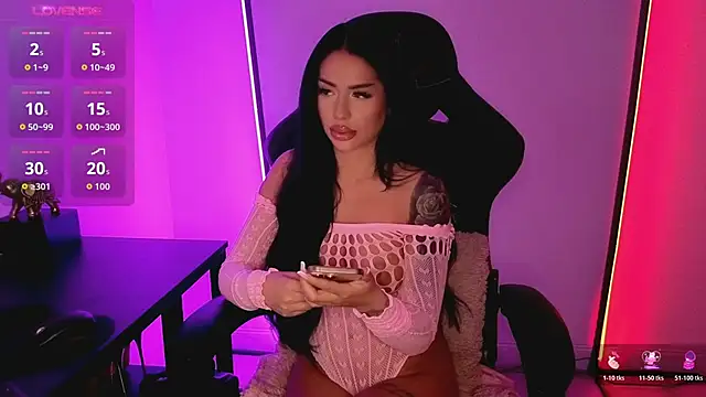 Snapshot of alisonrouge chatting on February 12, 2026, 8:30 pm alisonrouge online show from February 12, 2026, 8:30 pm