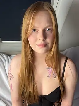 Snapshot of JaneSeraphina chatting on September 15, 2025, 2:45 am JaneSeraphina online show from September 15, 2025, 2:45 am