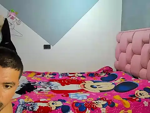 Snapshot of patrickMilena chatting on June 7, 2026, 10:20 am patrickMilena online show from June 7, 2026, 10:20 am