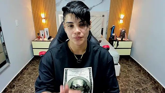 Snapshot of KAROLLJONES1 chatting on January 15, 2026, 7:28 pm KAROLLJONES1 online show from January 15, 2026, 7:28 pm