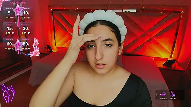 ambar lover online show from November 30, 2025, 8:20 pm