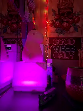 Snapshot of goddessmissmia chatting on January 8, 2026, 11:00 pm goddessmissmia online show from January 8, 2026, 11:00 pm