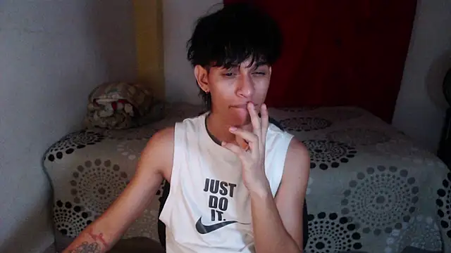 Snapshot of sung_yol chatting on November 14, 2025, 10:35 pm sung yol online show from November 14, 2025, 10:35 pm