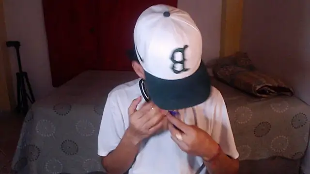 Snapshot of sung_yol chatting on October 31, 2025, 2:30 am sung yol online show from October 31, 2025, 2:30 am