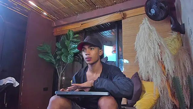 Snapshot of AlanCutee chatting on December 3, 2025, 11:20 am AlanCutee online show from December 3, 2025, 11:20 am