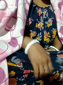 Cute-Swewty online show from December 20, 2025, 2:09 pm