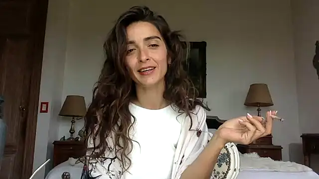 venuslibre online show from November 2, 2025, 12:54 pm