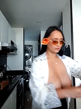 Esmeralda333 online show from October 3, 2025, 3:46 pm