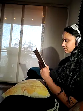 Esmeralda333 online show from February 24, 2026, 11:44 am