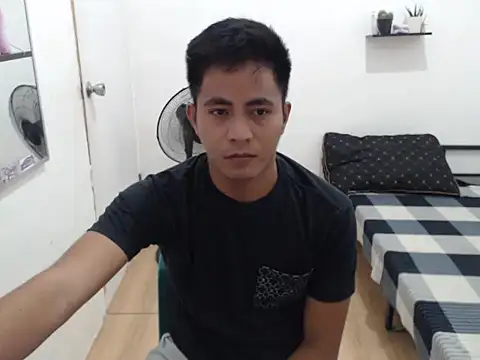 Lloyd wintours online show from October 23, 2025, 4:27 pm