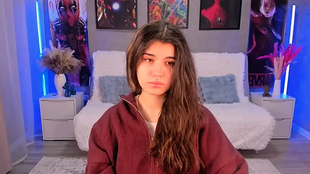 Snapshot of AnoraDark chatting on October 1, 2025, 6:23 pm AnoraDark online show from October 1, 2025, 6:23 pm