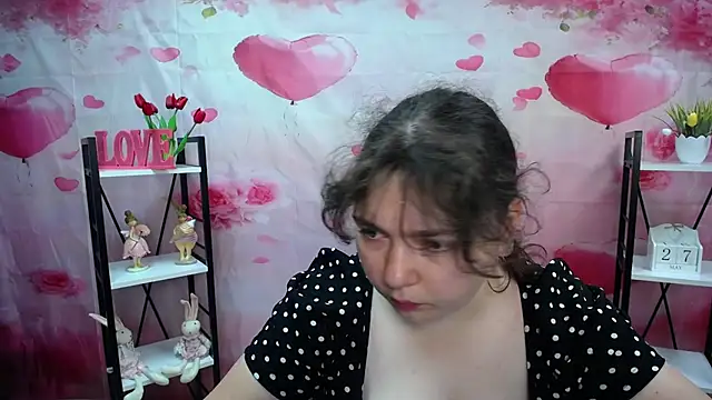 Snapshot of NeonilaLisova chatting on May 28, 2026, 5:04 am NeonilaLisova online show from May 28, 2026, 5:04 am