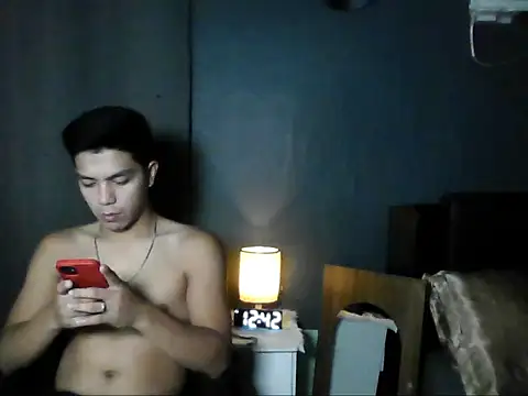 Hunky paul online show from June 26, 2026, 8:42 am