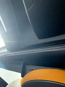 Snapshot of Smallboybigworld chatting on January 17, 2026, 12:20 pm Smallboybigworld online show from January 17, 2026, 12:20 pm