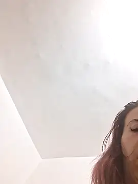 Snapshot of Anayssa_ chatting on February 24, 2026, 10:32 pm Anayssa online show from February 24, 2026, 10:32 pm