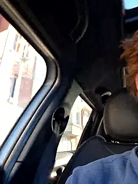 3615-ULLA online show from November 12, 2025, 1:48 pm