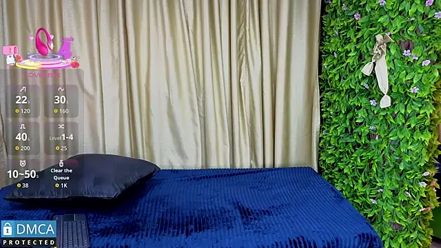 Snapshot of Clhoee_ chatting on December 15, 2025, 3:12 am Clhoee online show from December 15, 2025, 3:12 am