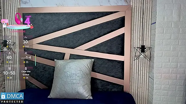 Snapshot of Clhoee_ chatting on November 8, 2025, 1:20 am Clhoee online show from November 8, 2025, 1:20 am