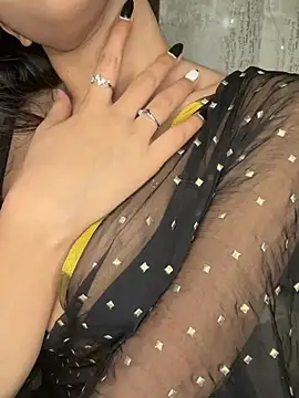 KARISHMA-STRIP online show from February 8, 2026, 6:55 am