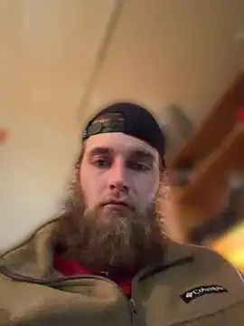 Snapshot of high3ndlowlife chatting on April 8, 2026, 8:05 am high3ndlowlife online show from April 8, 2026, 8:05 am