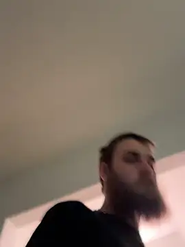 Snapshot of high3ndlowlife chatting on April 11, 2026, 4:10 pm high3ndlowlife online show from April 11, 2026, 4:10 pm