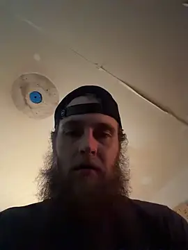 Snapshot of high3ndlowlife chatting on April 2, 2026, 12:34 pm high3ndlowlife online show from April 2, 2026, 12:34 pm