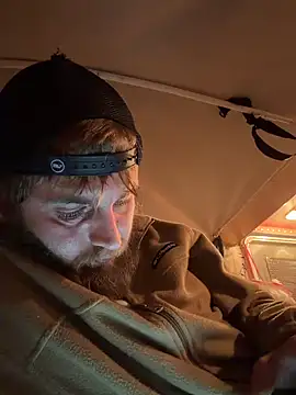 Snapshot of high3ndlowlife chatting on January 8, 2026, 9:26 am high3ndlowlife online show from January 8, 2026, 9:26 am