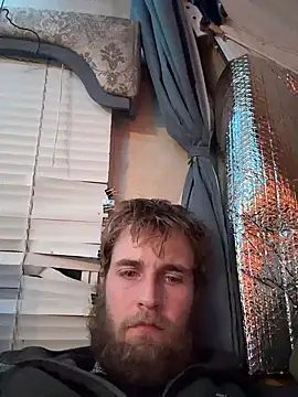 Snapshot of high3ndlowlife chatting on January 6, 2026, 11:42 pm high3ndlowlife online show from January 6, 2026, 11:42 pm