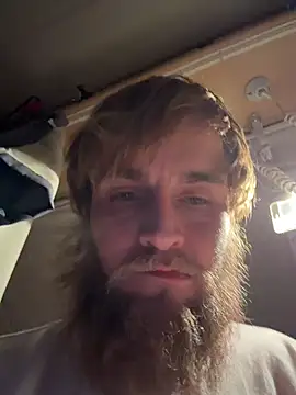 Snapshot of high3ndlowlife chatting on March 19, 2026, 7:41 am high3ndlowlife online show from March 19, 2026, 7:41 am