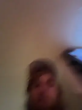 Snapshot of high3ndlowlife chatting on March 30, 2026, 10:28 am high3ndlowlife online show from March 30, 2026, 10:28 am