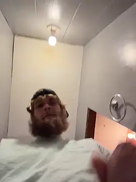 Snapshot of high3ndlowlife chatting on April 1, 2026, 9:54 am high3ndlowlife online show from April 1, 2026, 9:54 am