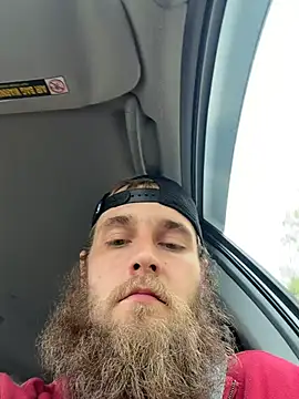 Snapshot of high3ndlowlife chatting on April 6, 2026, 9:49 pm high3ndlowlife online show from April 6, 2026, 9:49 pm