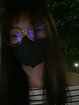   BabyShowPublic   online show from October 28, 2025, 2:05 pm