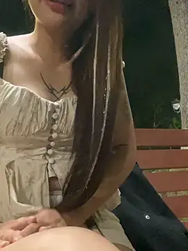   BabyShowPublic   online show from April 19, 2026, 3:24 pm